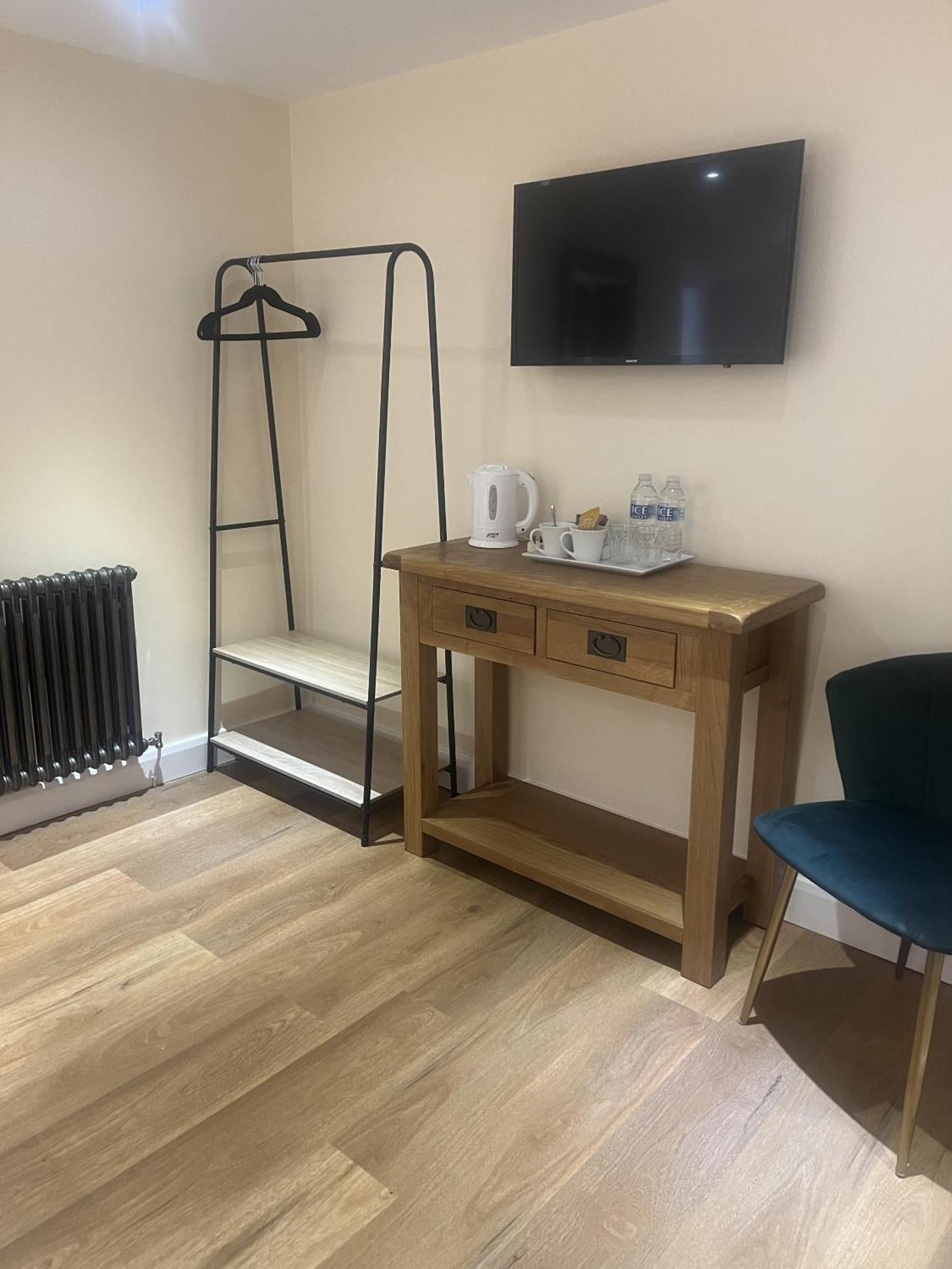 The Wilson Arms Bed & Breakfast Torver Стая снимка