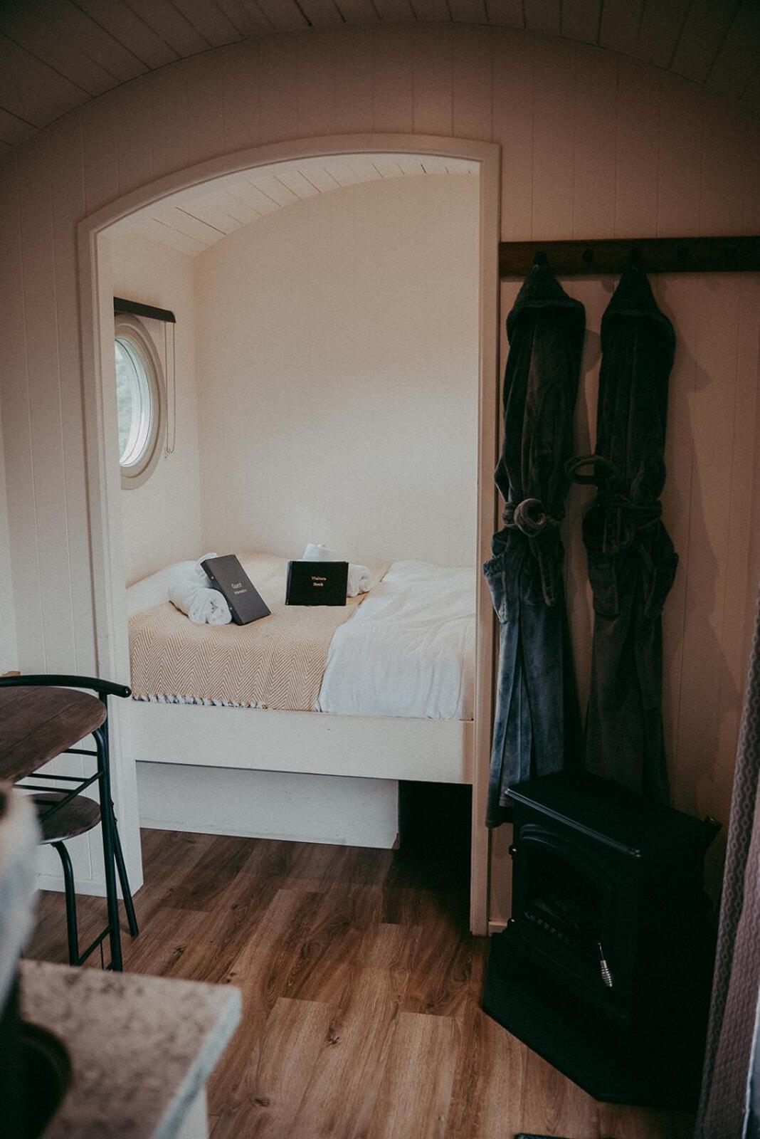 The Wilson Arms Bed & Breakfast Torver Стая снимка