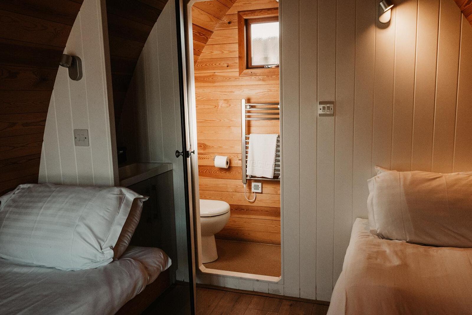 The Wilson Arms Bed & Breakfast Torver Стая снимка